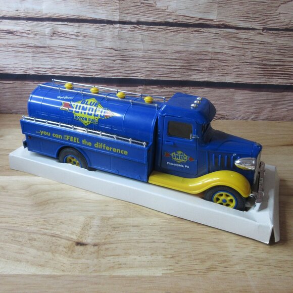 Blue Sunoco Truck Bank Limited Edition Series 1 Working Lights/Doors 1993 - Picture 4 of 9